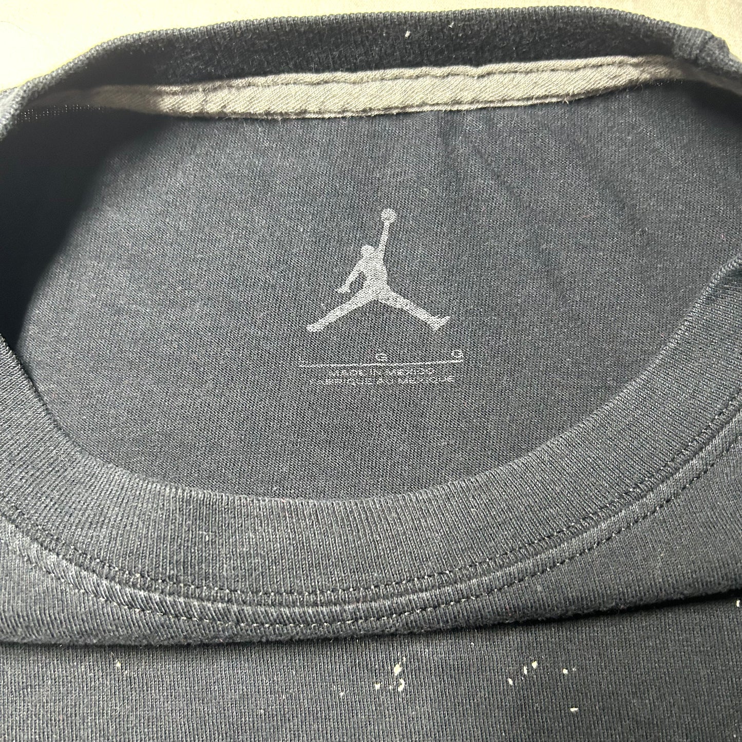 Michael Jordan Chicago Bulls 6 Rings Faded T-Shirt - Large - Black