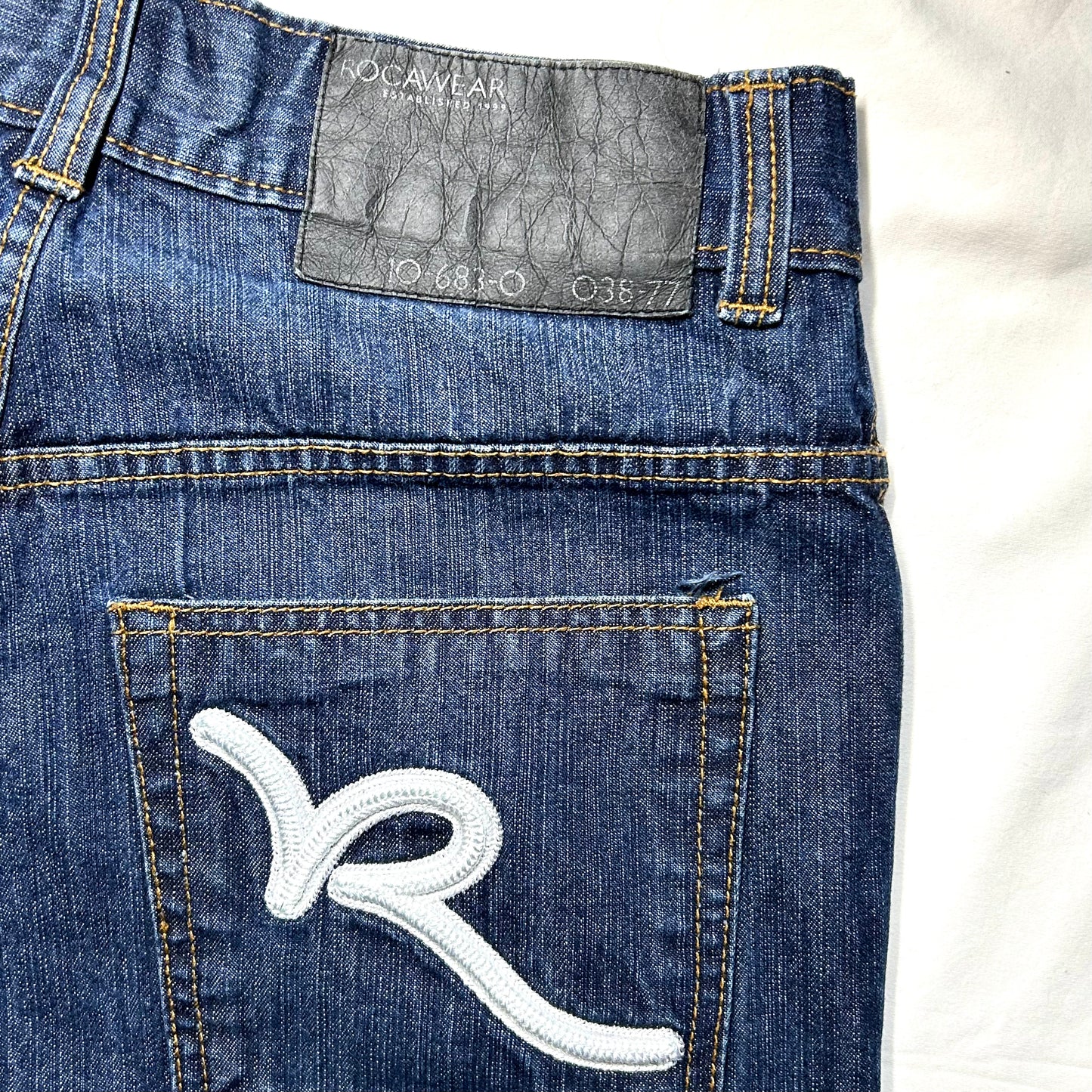 Rocawear Y2K Jean Shorts w/ Embroidered Pockets - 32