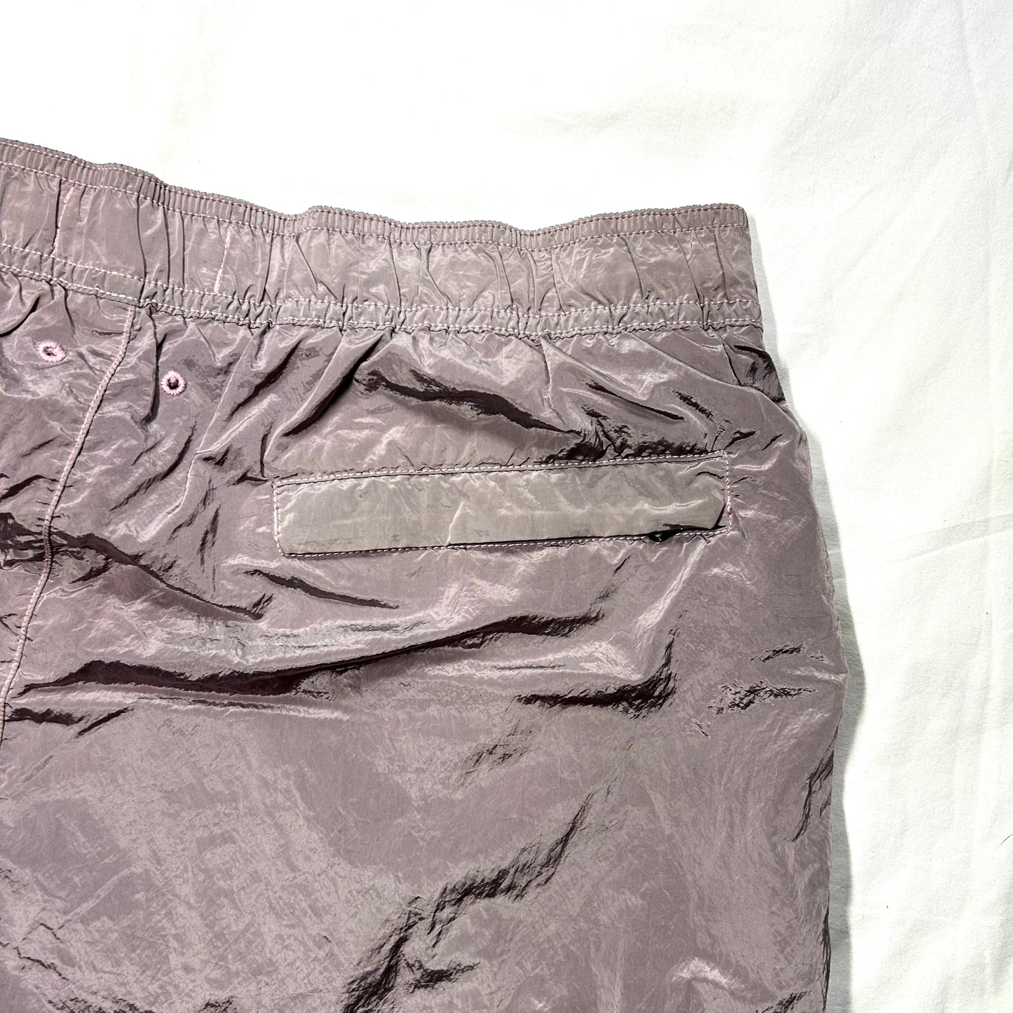 Stone Island Dyed Nylon Metal Shorts - XL - Rose Quartz