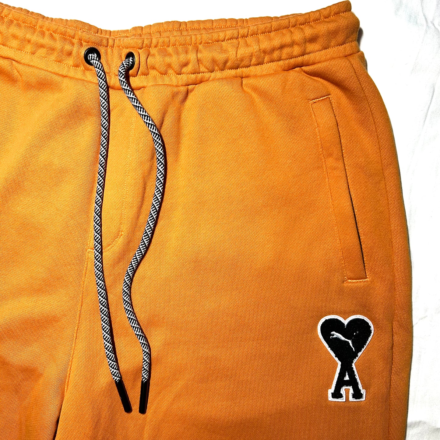 Puma x Ami Alexandre Mattiussi Cuffed Sweatpants - XL - Jaffa Orange