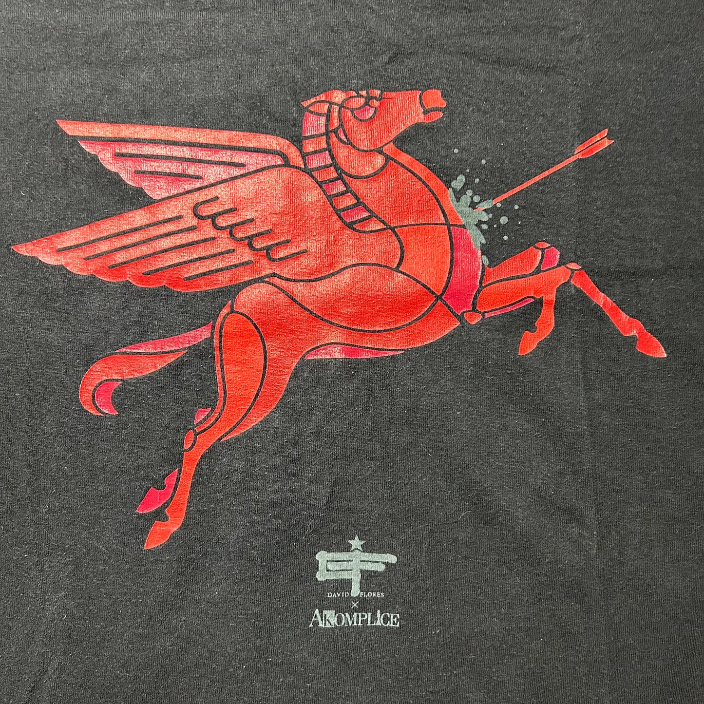 Akomplice x David Flores Pegasus Mural 2013 T-Shirt - Medium - Black