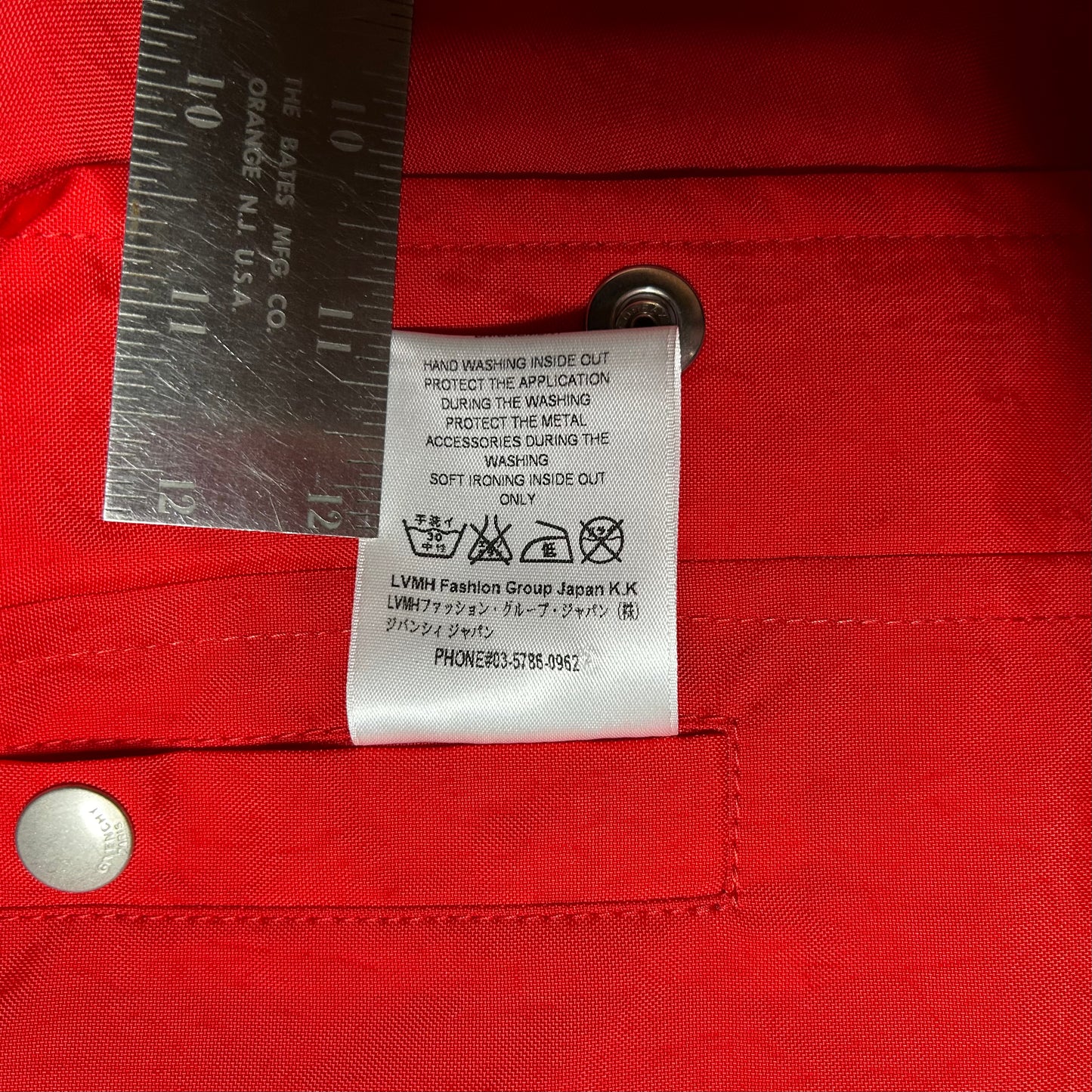 Givenchy Snap-Button Windbreaker Jacket - 2XL - Red