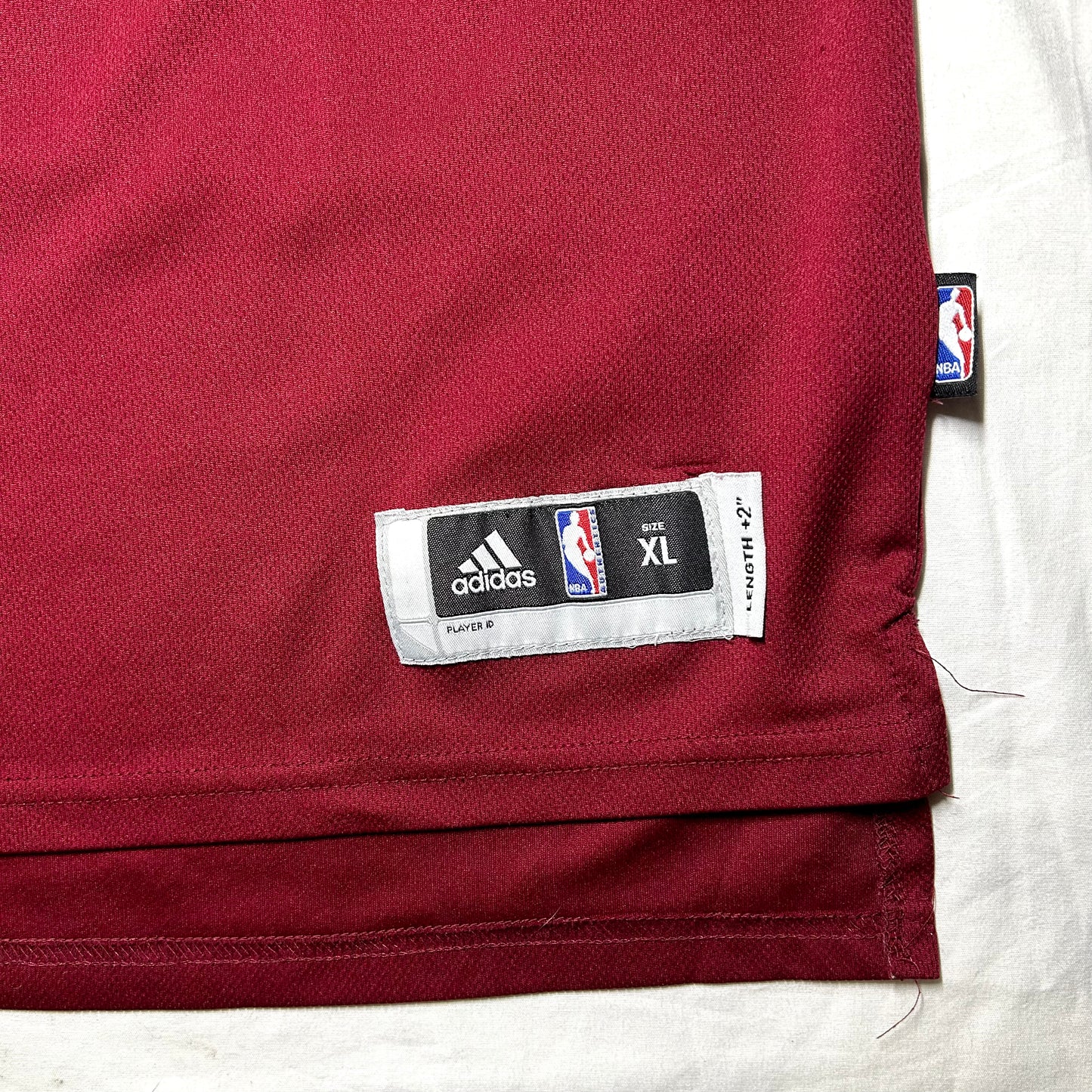 Adidas Cleveland Cavaliers Kyrie Irving #2 Swingman Jersey - Youth XL +2" - Maroon