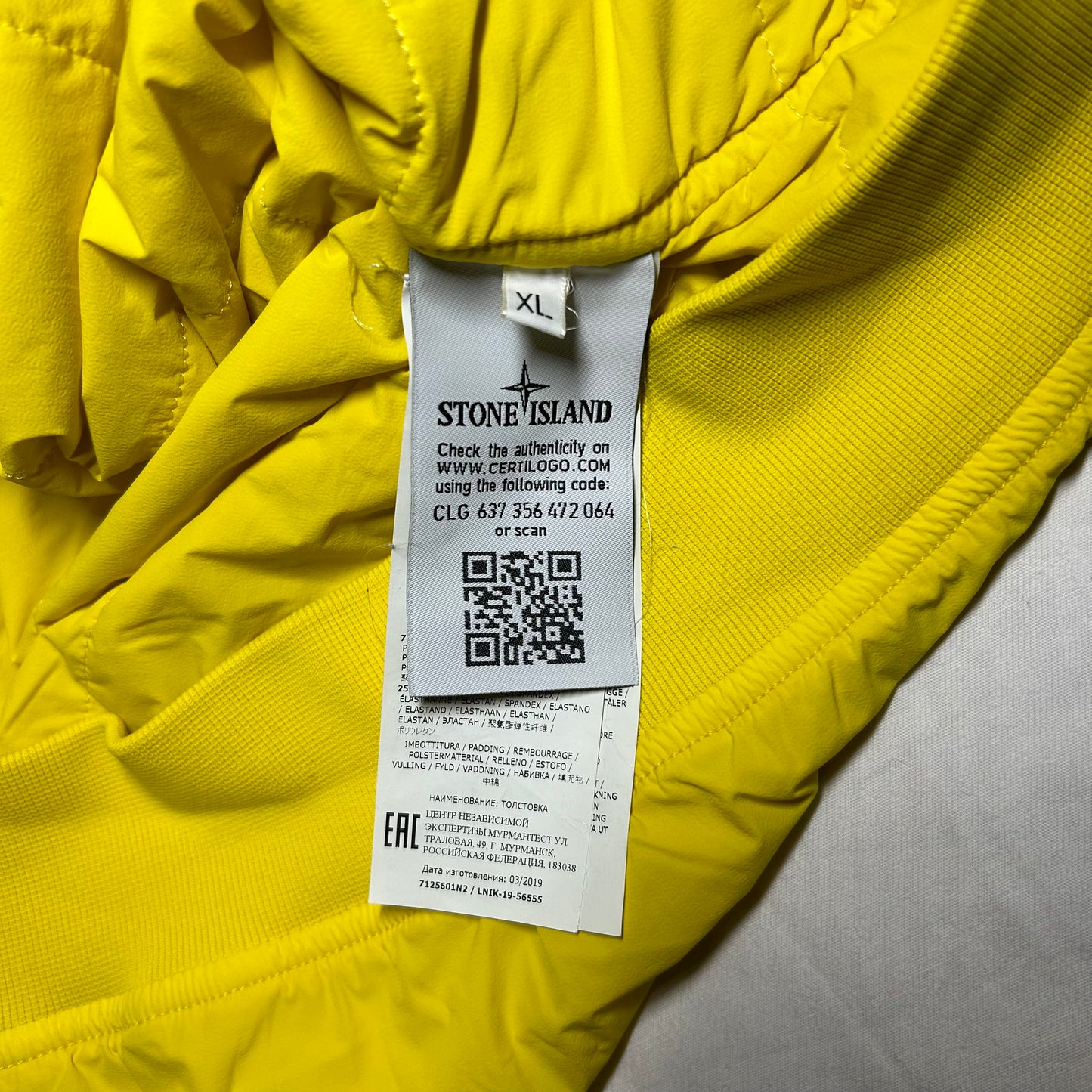 Nike Golf x Stone Island 601N2 Crewneck Sweater (Fall/Winter 2019) - XL - Yellow