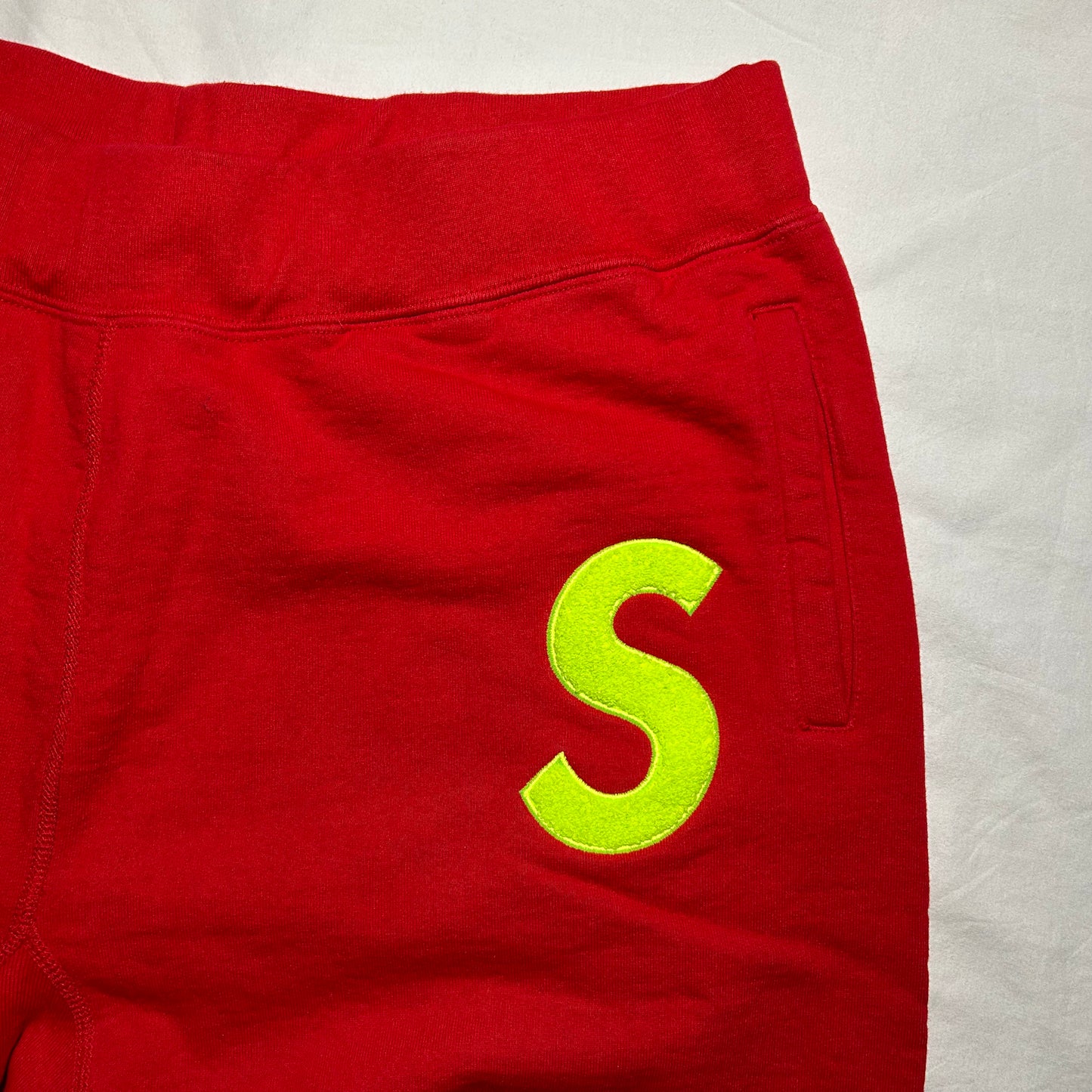 Supreme S Logo Sweatpants (Fall/Winter 2019) - XL - Red