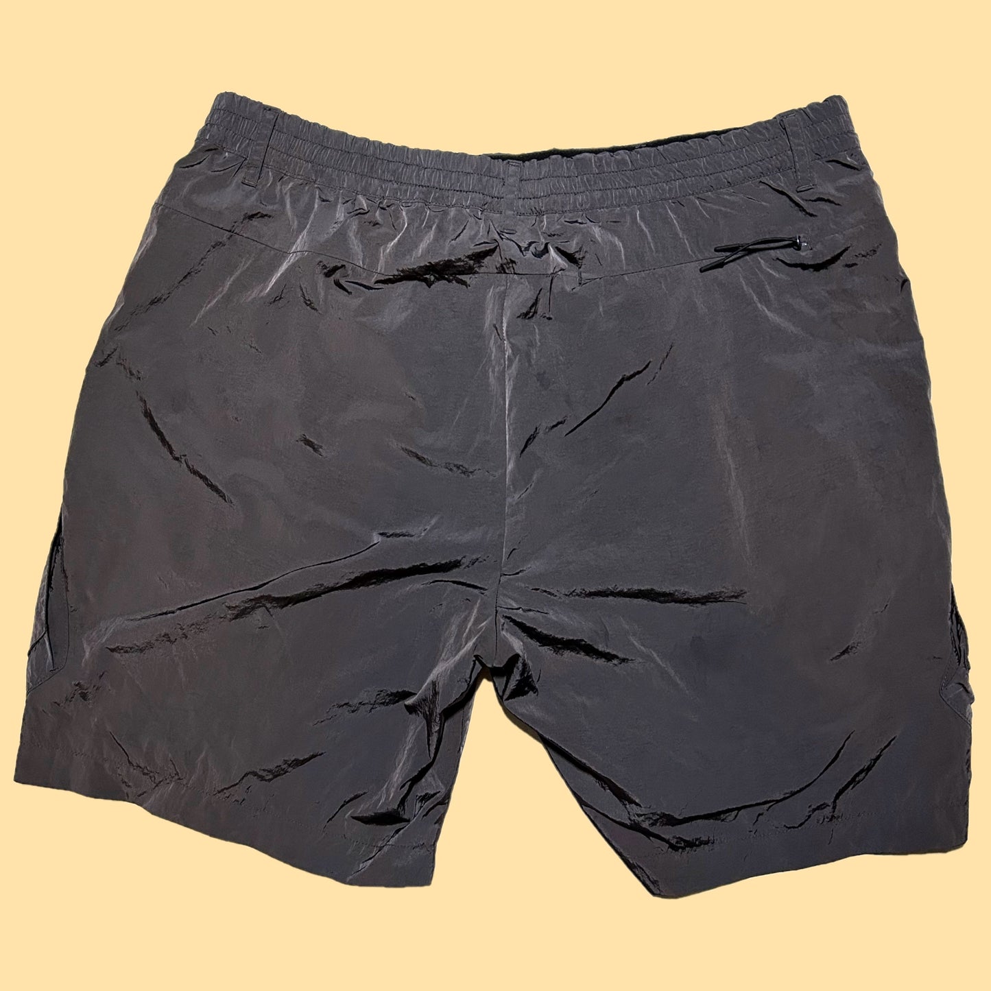 Kith Multi-Pocket Reflective Nylon Shorts - Large - Metallic Black