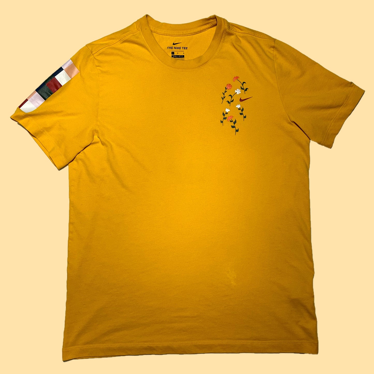 Nike Artist In Residence Andrew Savage Flowers T-Shirt - Yellow